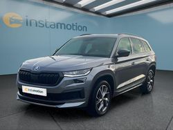 Grau Gebraucht 2022 Skoda Kodiaq SUV | 39.599 € (Teuer)