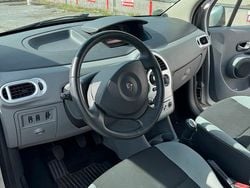 Silber Gebraucht 2010 Renault Grand Modus Van / Kleinbus | 3.499 € (Fairer Preis)
