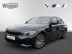 Black sapphire metallic Gebraucht 2022 BMW 340 Limousine | 43.400 € (Guter Preis)