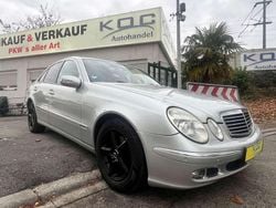 Brillantsilber metalliclack Gebraucht 2003 Mercedes E220 Limousine | 4.900 € (Teuer)