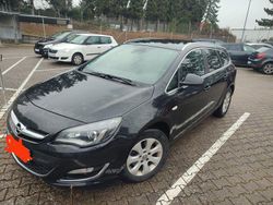 Schwarz Gebraucht 2015 Opel Astra Eco Kombi | 4.800 € (Fairer Preis)