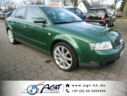 Grün Gebraucht 2001 Audi A4 Limousine | 1.900 € (Guter Preis)