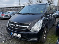 Schwarz Gebraucht 2012 Hyundai H-1 Van / Kleinbus | 3.300 € (Guter Preis)