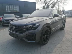 Grau Gebraucht 2022 VW Touareg R-line SUV | 43.900 € (Fairer Preis)