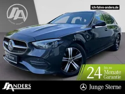 Graphitgrau Gebraucht 2023 Mercedes C200 Avantgarde Limousine | 32.664 € (Guter Preis)