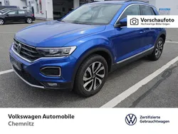 Blau Gebraucht 2021 VW T-Roc Active SUV | 23.430 € (Guter Preis)