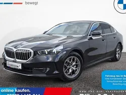 Schwarz Gebraucht 2024 BMW 520 Limousine | 53.950 € (Guter Preis)