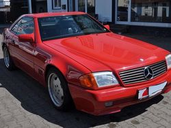 Rot Gebraucht 1991 Mercedes SL300 Cabrio | 17.999 €