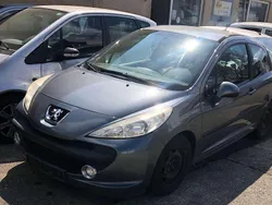 Grau Gebraucht 2009 Peugeot 207 Filou Limousine | 750 € (Guter Preis)