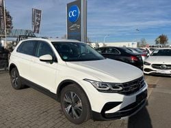 Pure white Gebraucht 2022 VW Tiguan Elegance SUV | 25.999 € (Guter Preis)