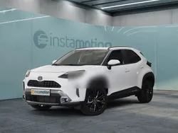Weiß Gebraucht 2023 Toyota Yaris Cross SUV | 27.588 € (Fairer Preis)