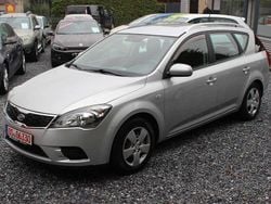 Grau Gebraucht 2010 Kia Ceed Limousine | 6.690 € (Etwas zu teuer)