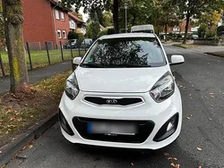 Weiß Gebraucht 2013 Kia Picanto Kleinwagen | 4.000 € (Fairer Preis)