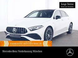 Weiß Gebraucht 2024 Mercedes A35 AMG AMG Limousine | 43.990 € (Guter Preis)