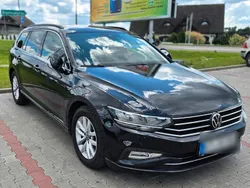 Schwarz Gebraucht 2020 VW Passat Kombi | 18.800 € (Fairer Preis)