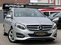 Polarsilber Gebraucht 2017 Mercedes B200 Van / Kleinbus | 20.900 € (Fairer Preis)