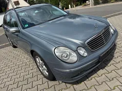 Perlitgrau Gebraucht 2006 Mercedes E220 Avantgarde Kombi | 6.990 € (Teuer)