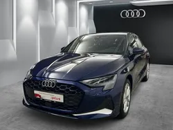 Navarrablau metallic Gebraucht 2024 Audi A3 Sportback Ambiente Limousine | 34.400 € (Fairer Preis)