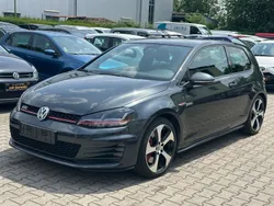 Grau Gebraucht 2016 VW Golf VII GTI Limousine | 12.980 € (Guter Preis)