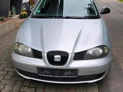 Silber Gebraucht 2004 Seat Ibiza Kleinwagen | 1.100 € (Fairer Preis)