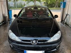 Schwarz Gebraucht 2002 Peugeot 206 CC Cabrio | 1.200 € (Fairer Preis)