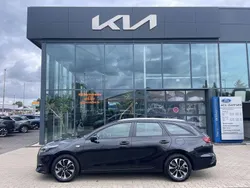 Schwarz Neu 2025 Kia Ceed Sportswagon Kombi | 23.990 € (Superpreis)