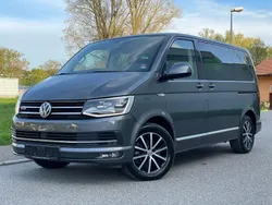 Grau Gebraucht 2016 VW Multivan Highline Van / Kleinbus | 39.990 € (Fairer Preis)