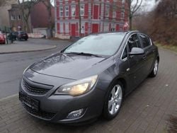 Grau Gebraucht 2010 Opel Astra Sport Limousine | 1.999 € (Superpreis)
