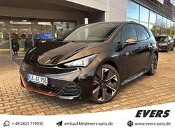 Midnight black metallic Gebraucht 2025 Cupra Born VZ2 Kleinwagen | 43.850 € (Guter Preis)