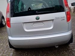 Grau Gebraucht 2012 Skoda Roomster Ambition Van / Kleinbus | 7.000 € (Fairer Preis)