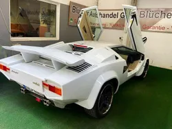 Weiß Gebraucht 1968 Lamborghini Countach Coupé | 64.900 €