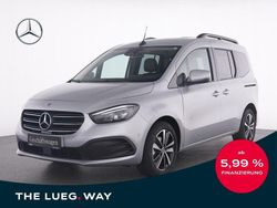Helvinsilber metallic Gebraucht 2025 Mercedes T180 Progressive Van / Kleinbus | 33.201 € (Teuer)