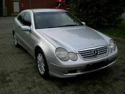 Silber metallic Gebraucht 2003 Mercedes CL180 Coupé | 4.250 € (Teuer)