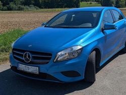 Blau Gebraucht 2013 Mercedes A180 Style Limousine | 11.000 € (Fairer Preis)