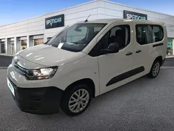 Weiß Gebraucht 2023 Citroën Berlingo Feel Van / Kleinbus | 21.980 € (Teuer)