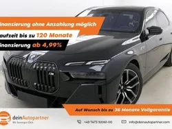 Carbonschwarz Gebraucht 2023 BMW i7 Performance Limousine | 107.900 €