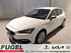 "candy" weiss Gebraucht 2021 Seat Leon FR Limousine | 18.929 € (Superpreis)