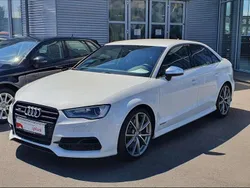 Weiß Gebraucht 2015 Audi S3 Comfort Limousine | 25.750 € (Teuer)