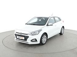 Weiß Gebraucht 2018 Hyundai i20 Select Limousine | 10.810 € (Guter Preis)