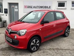 Rot Gebraucht 2017 Renault Twingo LIMITED Kleinwagen | 8.690 € (Fairer Preis)
