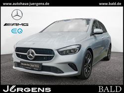 Silber hightech silver metallic Gebraucht 2024 Mercedes B180 Progressive Van / Kleinbus | 31.490 € (Guter Preis)