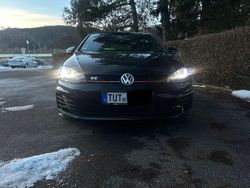 Schwarz Gebraucht 2014 VW Golf GTI Limousine | 13.750 € (Guter Preis)