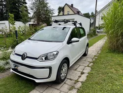 Weiß Gebraucht 2021 VW e-up! Style Kleinwagen | 12.200 € (Guter Preis)