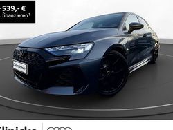 Grau Gebraucht 2025 Audi RS3 Ambiente Limousine | 63.850 € (Guter Preis)