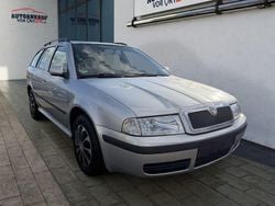 Silber Gebraucht 2008 Skoda Octavia Tour Kombi | 1.980 € (Guter Preis)