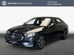 Grau Gebraucht 2024 Mercedes E300 Avantgarde Limousine | 45.900 € (Guter Preis)