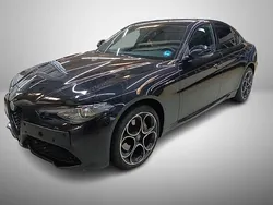 Nero vulcano Gebraucht 2022 Alfa Romeo Giulia Veloce Limousine | 31.499 € (Superpreis)