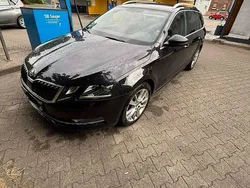 Schwarz Gebraucht 2020 Skoda Octavia Style Kombi | 15.800 € (Superpreis)