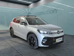 Silber Gebraucht 2024 VW Tiguan Style SUV | 48.380 €