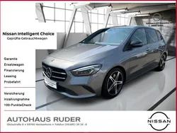 Grau Gebraucht 2019 Mercedes B220 Edition 1 Van / Kleinbus | 23.490 € (Fairer Preis)